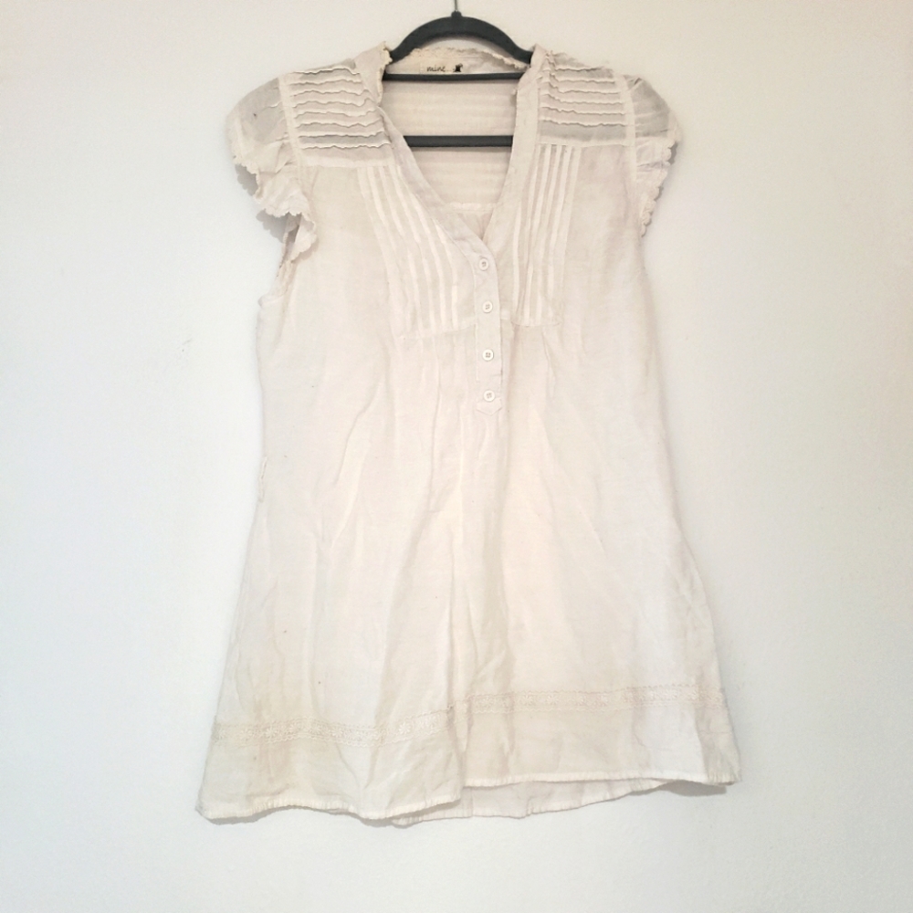 Mine White Sheer Sleeveless Ruffle Button Up V Neck Top Large